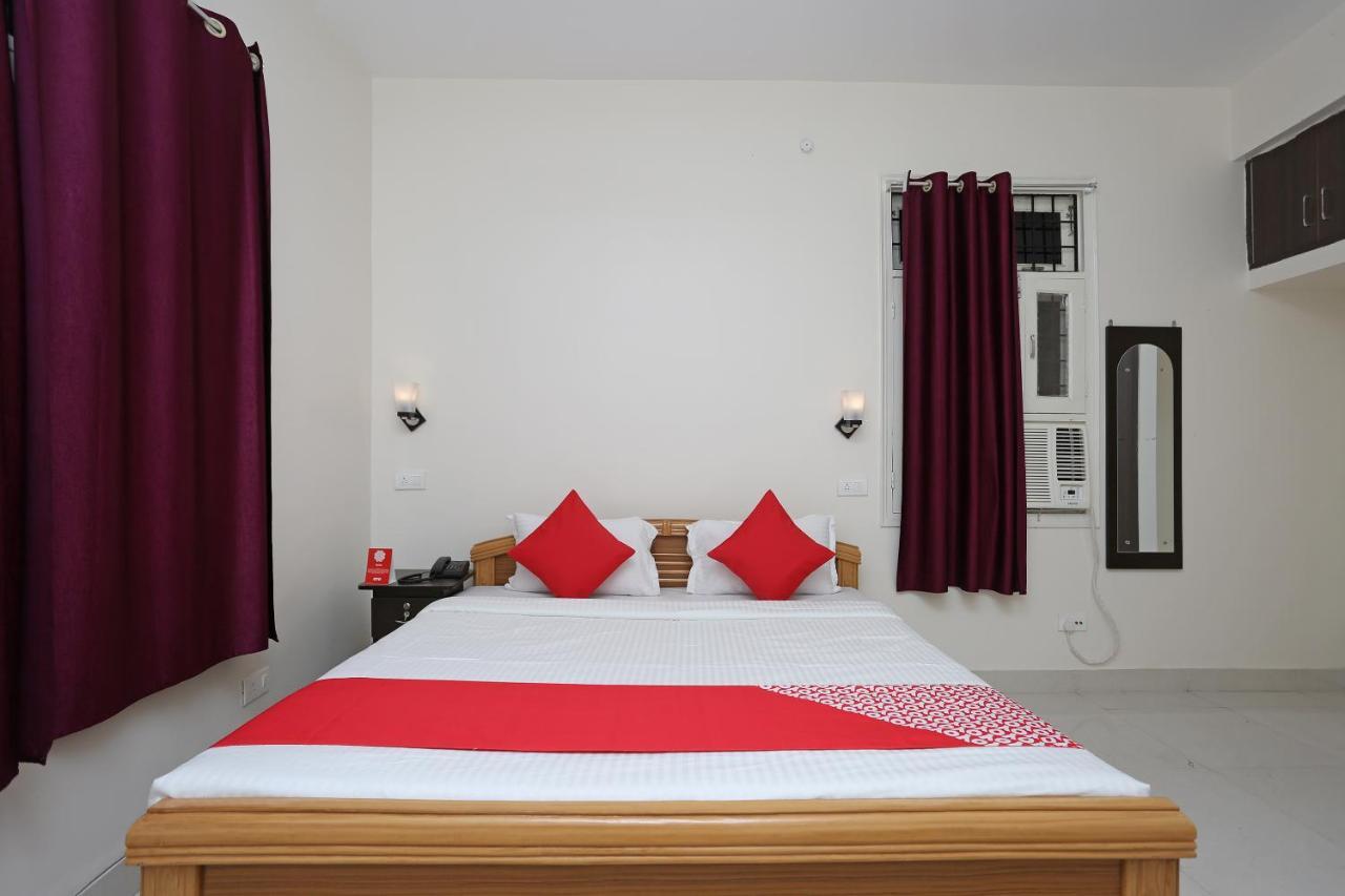 Oyo 11560 Citi Residency Hotel Патна Екстериор снимка